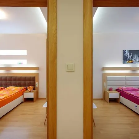 Hight Tech Super Center Apartment