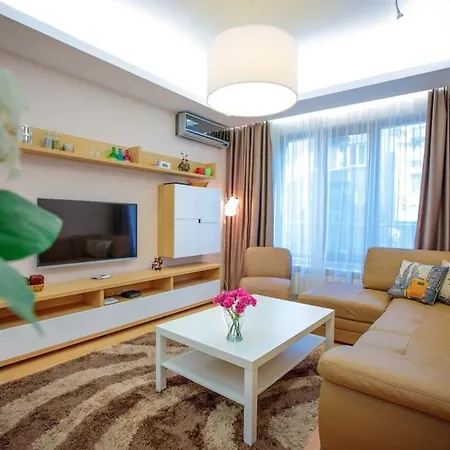 Apartment Hight Tech Super Center